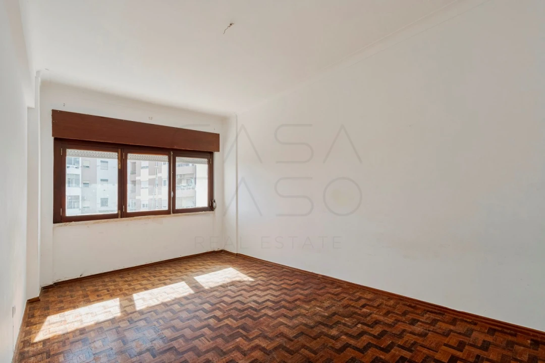 Apartamento T4 para Venda em União das Freguesias de Setúbal Foto 8