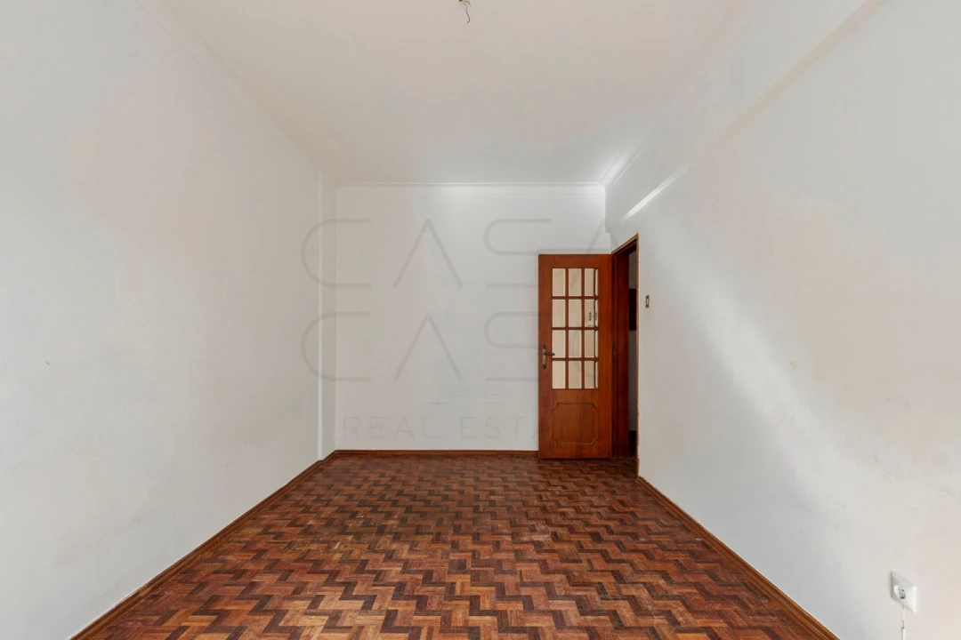 Apartamento T4 para Venda em União das Freguesias de Setúbal Foto 9