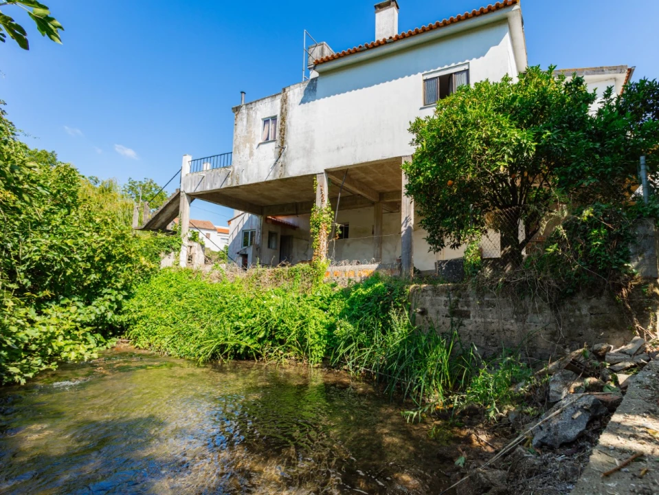 Moradia T5 para Venda em Redinha Foto 3