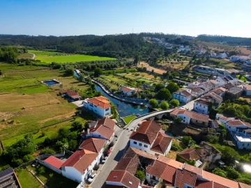 Moradia T5 para Venda em Redinha