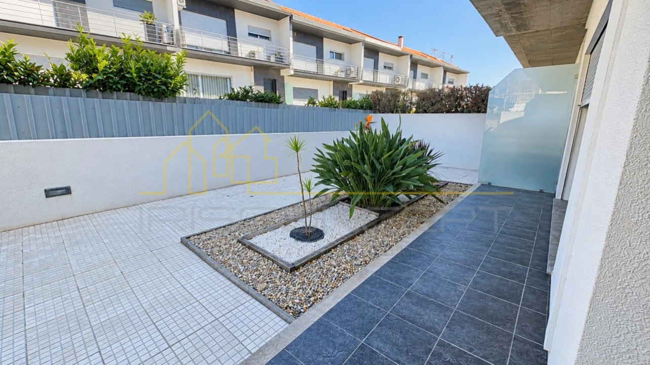 Moradia T3 para Venda em Leiria, Pousos, Barreira e Cortes Foto 5