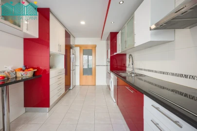 Apartamento T2 para Venda em Aradas