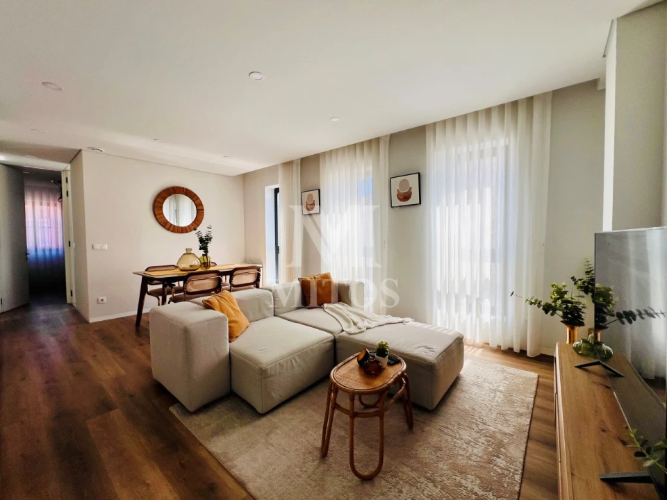 Apartamento T1 para Arrendamento em Santa Maria Maior e Monserrate e Meadela Foto 1
