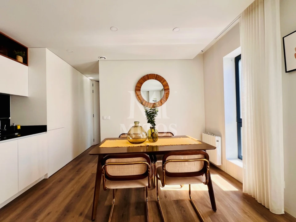 Apartamento T1 para Arrendamento em Santa Maria Maior e Monserrate e Meadela Foto 3