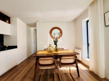 Apartamento T1 para Arrendamento em Santa Maria Maior e Monserrate e Meadela