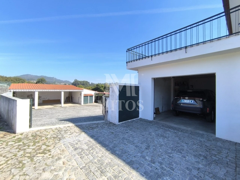 Moradia T4 para Venda em Santa Marta de Portuzelo Foto 14