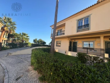 Moradia T2 para Venda em Albufeira e Olhos de Água
