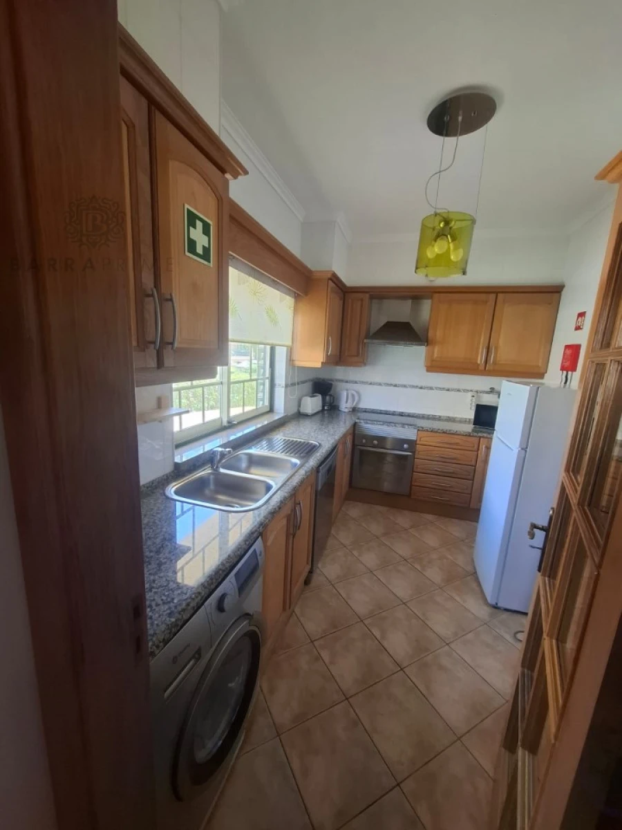 Moradia T2 para Venda em Albufeira e Olhos de Água Foto 5