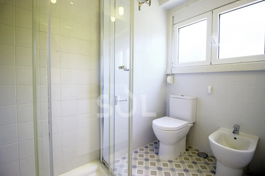 Apartamento T2 para Venda em Alvalade Foto 11