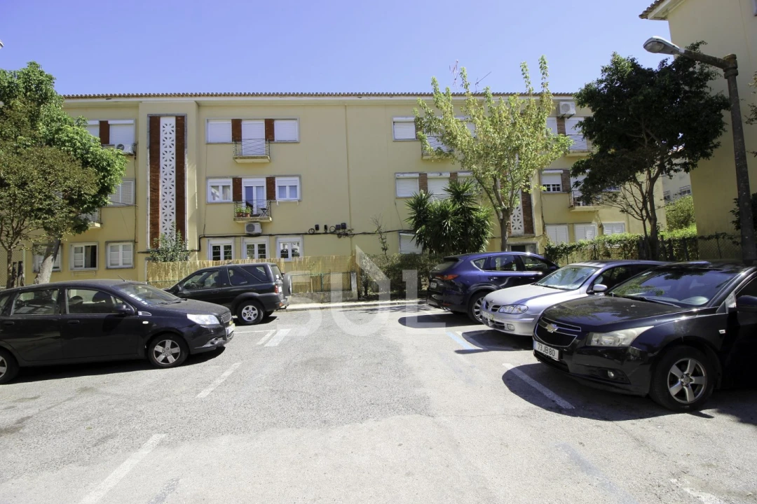 Apartamento T2 para Venda em Alvalade Foto 20