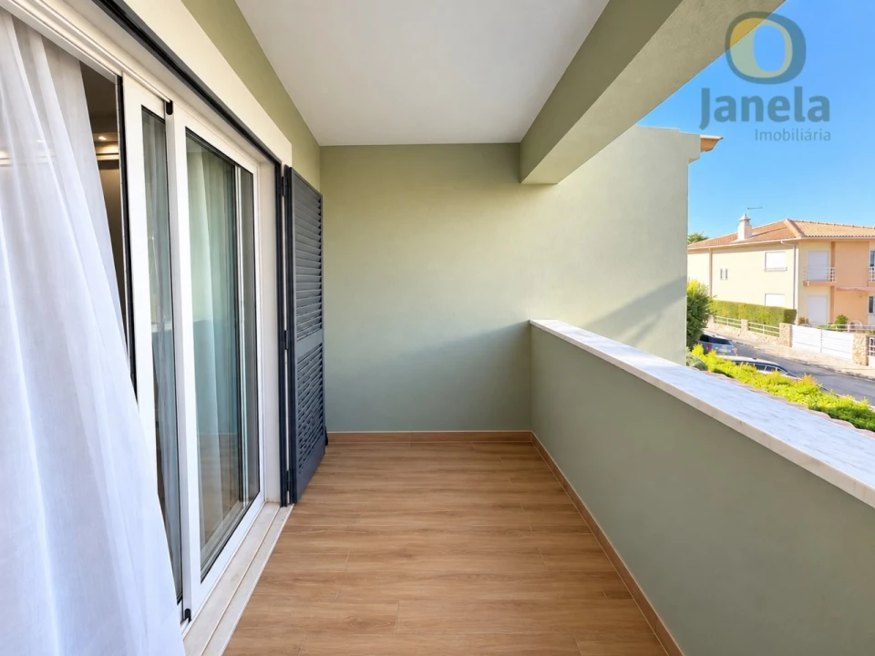 Moradia T4 para Venda em Montenegro Foto 19