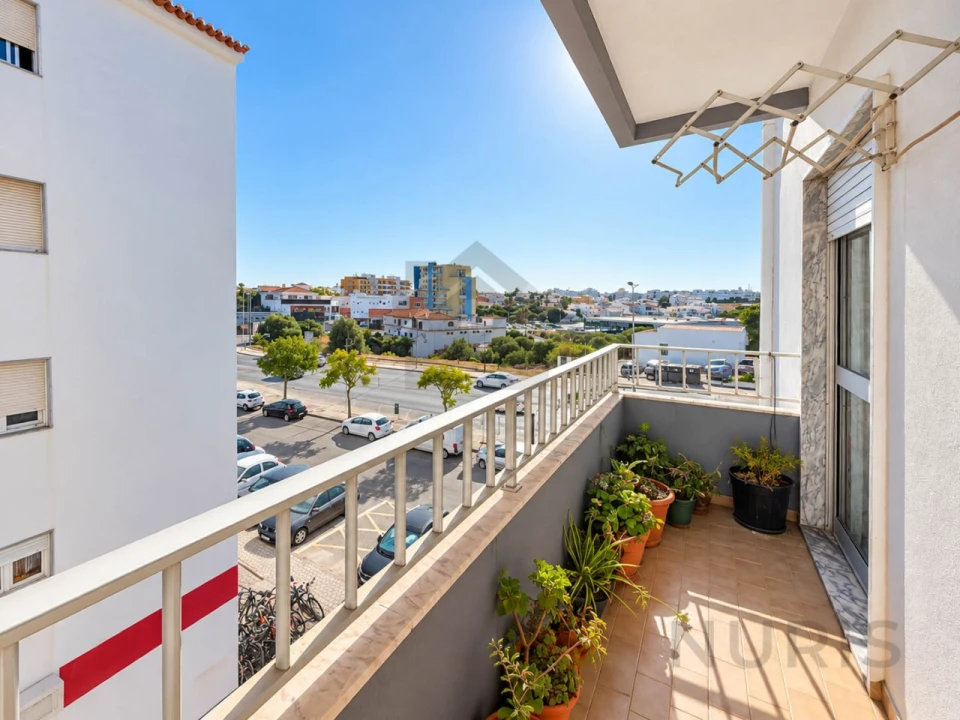 Apartamento T3 para Venda em Portimão Foto 8