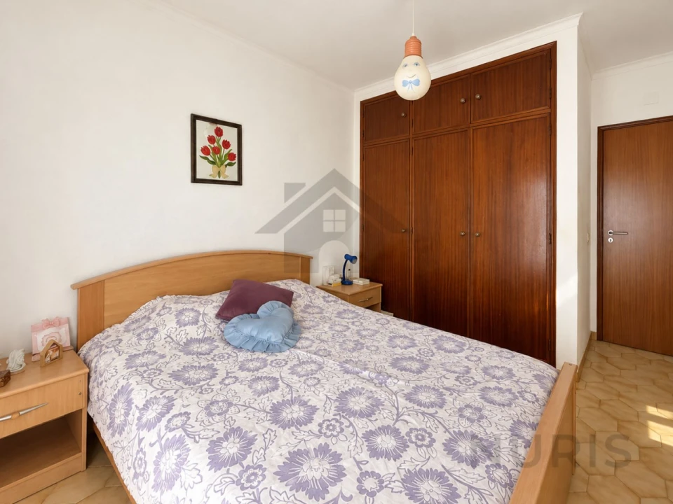 Apartamento T3 para Venda em Portimão Foto 11