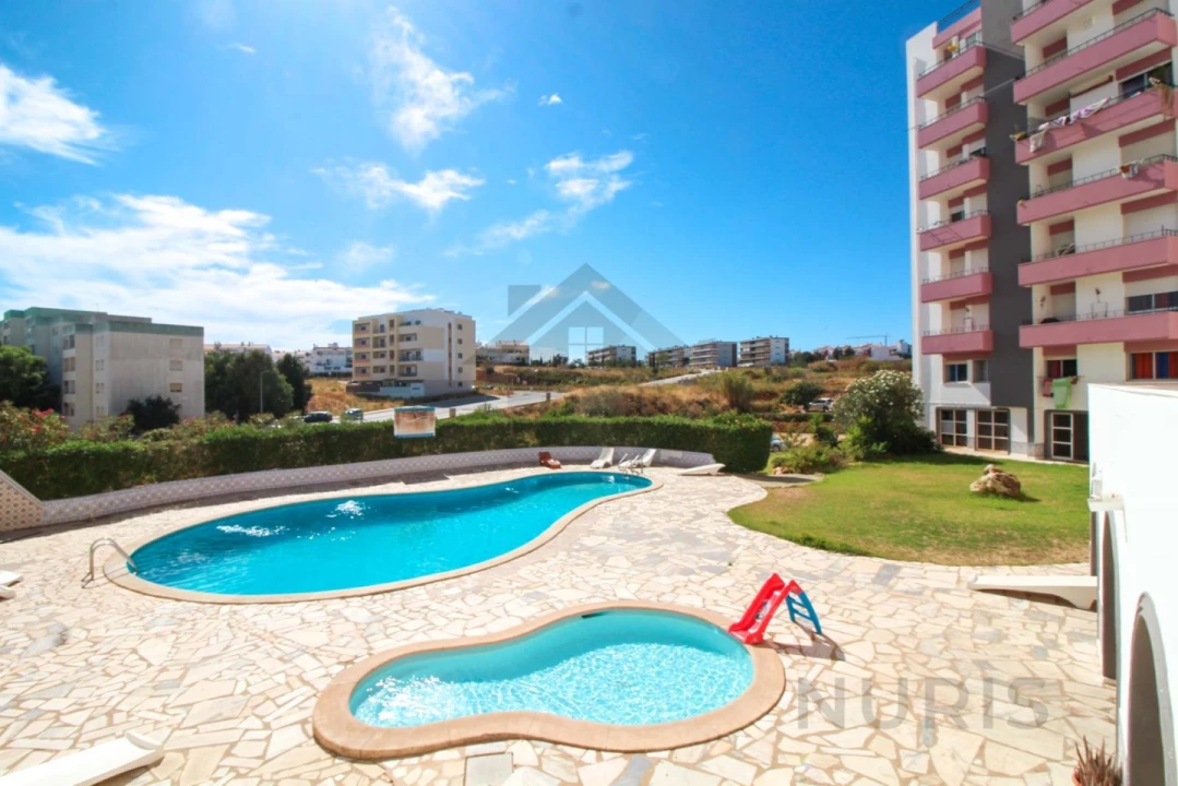 Apartamento T2 para Venda em Portimão Foto 20