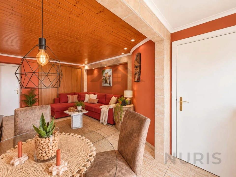 Apartamento T2 para Venda em Portimão Foto 4