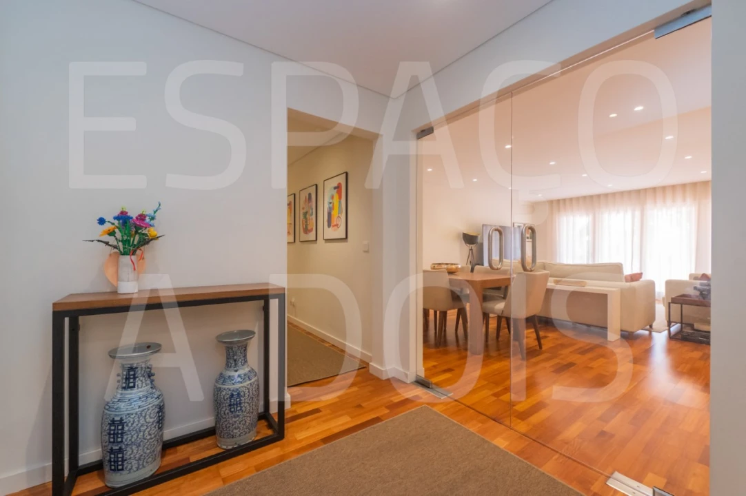Apartamento T3 para Venda em Queluz e Belas Foto 5