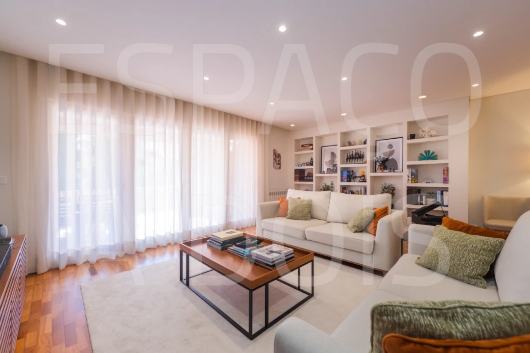 Apartamento T3 para Venda em Queluz e Belas Foto 10