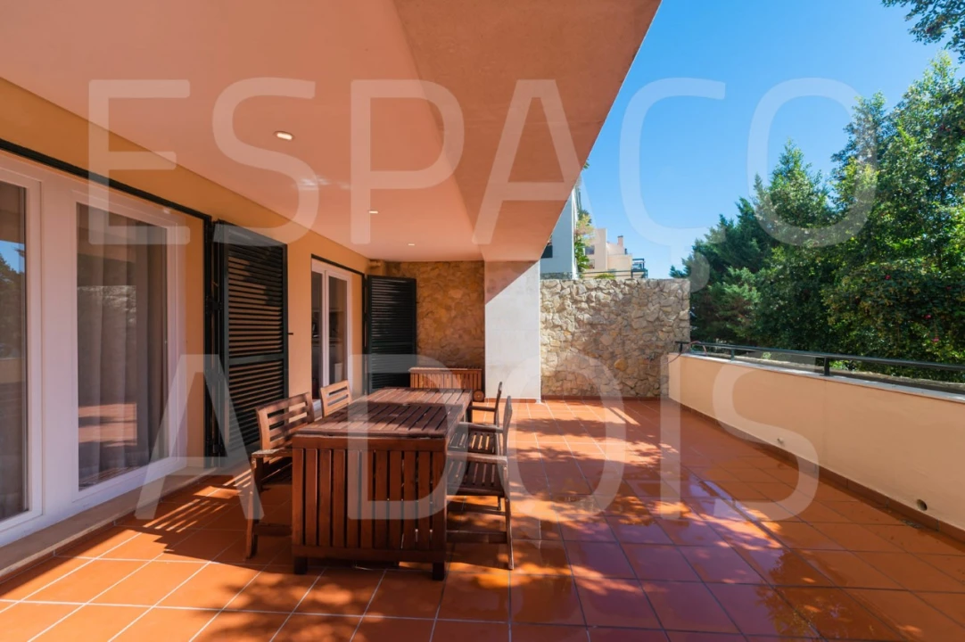 Apartamento T3 para Venda em Queluz e Belas Foto 35