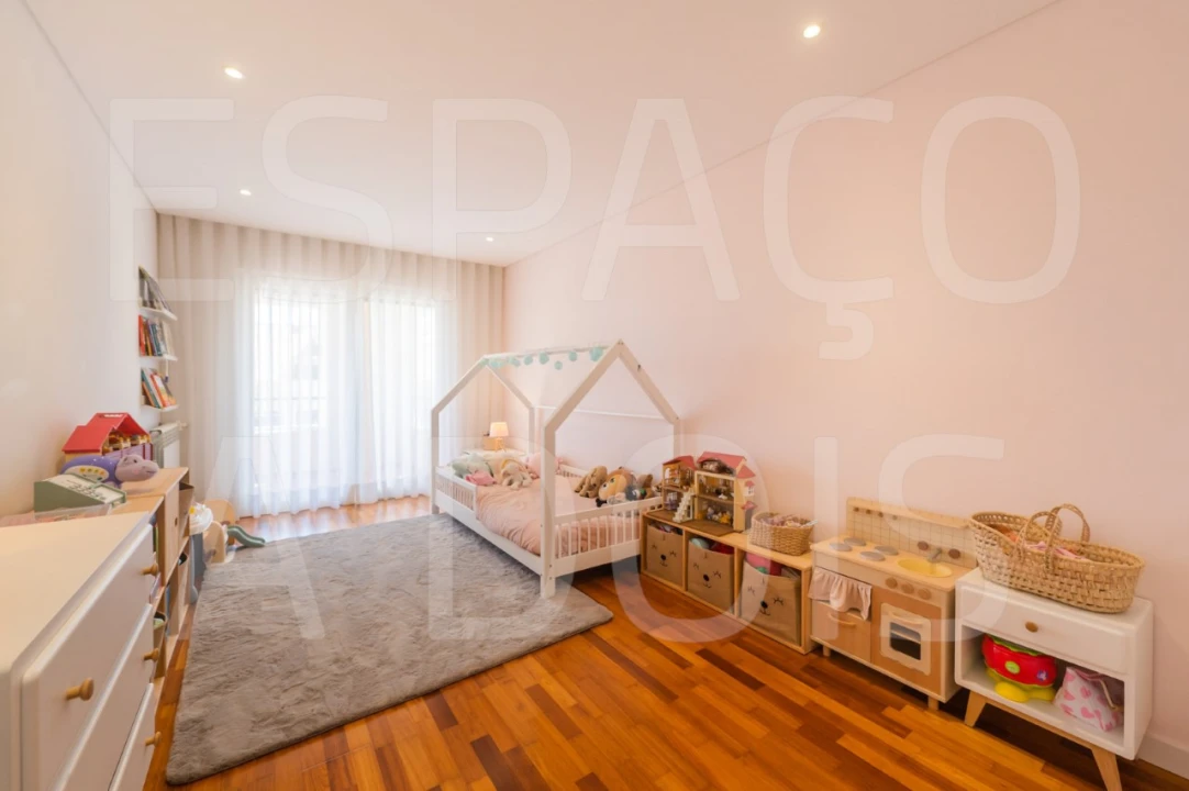 Apartamento T3 para Venda em Queluz e Belas Foto 63
