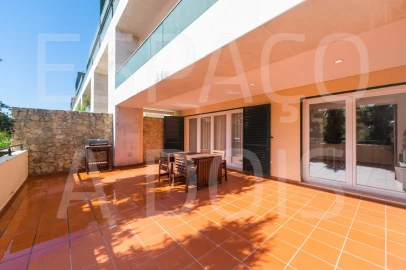 Apartamento T3 para Venda em Queluz e Belas