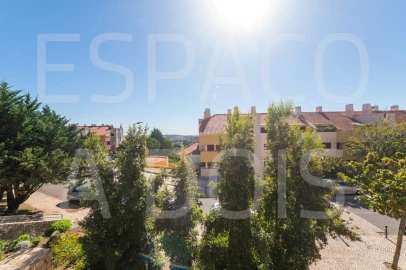 Apartamento T3 para Venda em Queluz e Belas