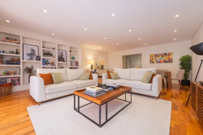 Apartamento T3 para Venda em Queluz e Belas