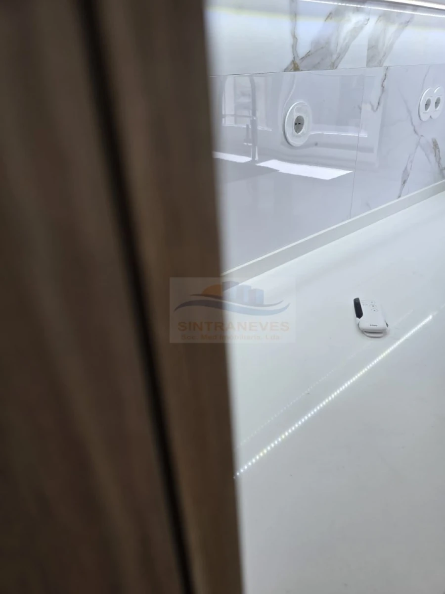 Apartamento T3 para Venda em Mina de Água Foto 6