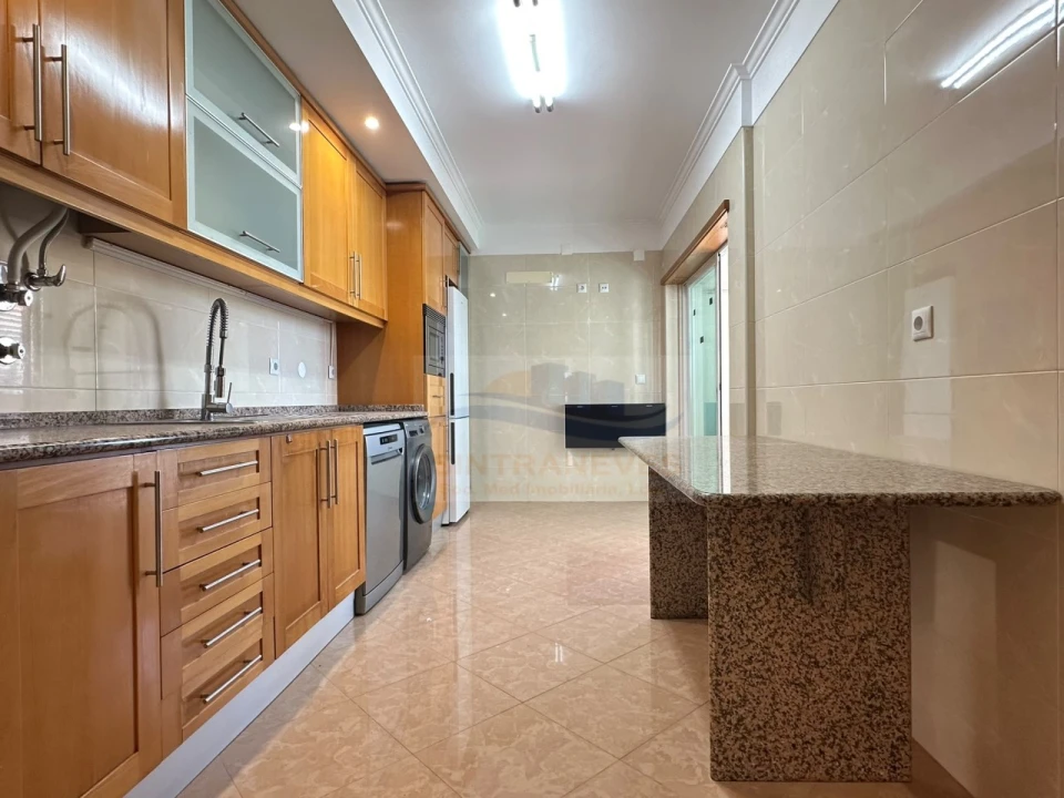 Apartamento T3 para Venda em Mina de Água Foto 1