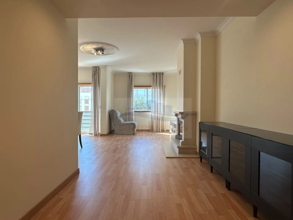 Apartamento T3 para Venda em Mina de Água Foto 7