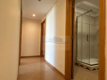 Apartamento T3 para Venda em Mina de Água