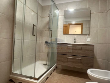 Apartamento T3 para Venda em Mina de Água