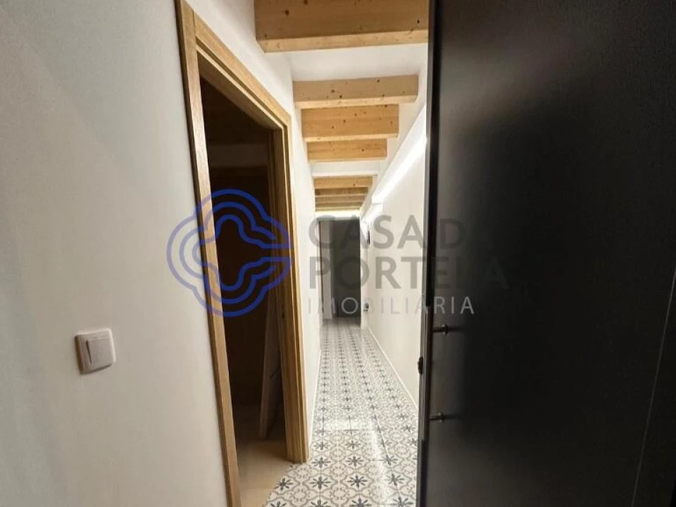 Moradia T2 para Venda em Cedofeita, Santo Ildefonso, Sé, Miragaia, São Nicolau e Vitória Foto 1