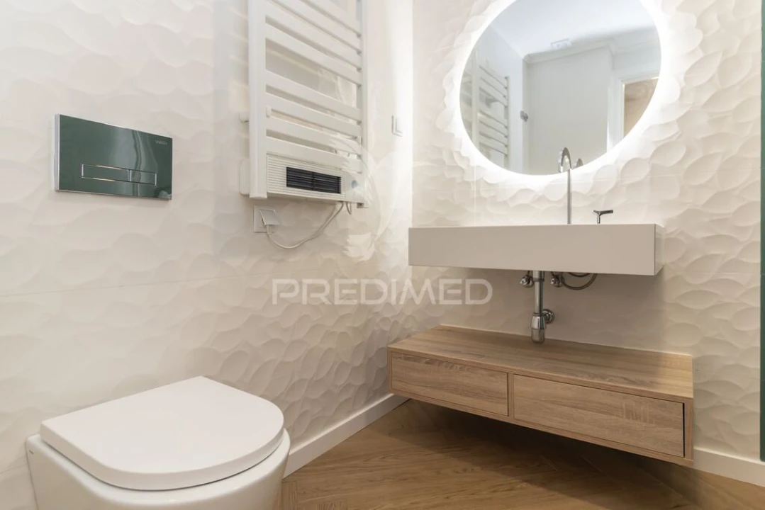 Apartamento T1 para Venda em Barreiro e Lavradio Foto 13