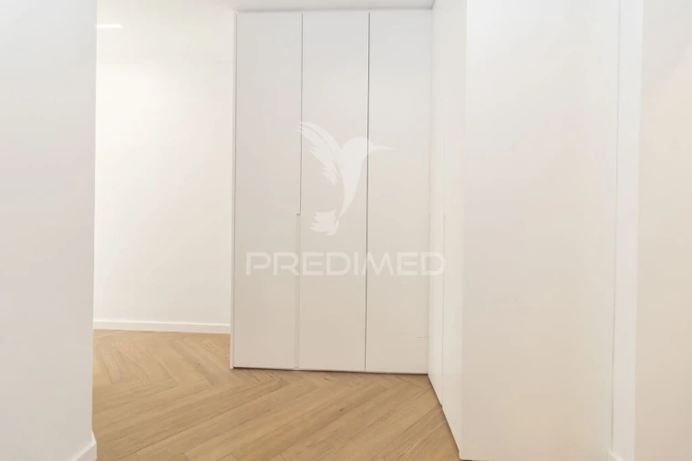 Apartamento T1 para Venda em Barreiro e Lavradio Foto 10