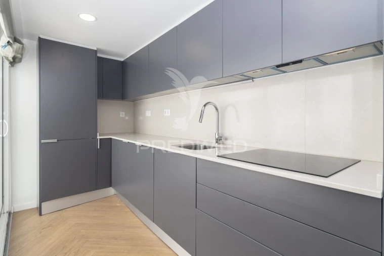 Apartamento T1 para Venda em Barreiro e Lavradio Foto 20