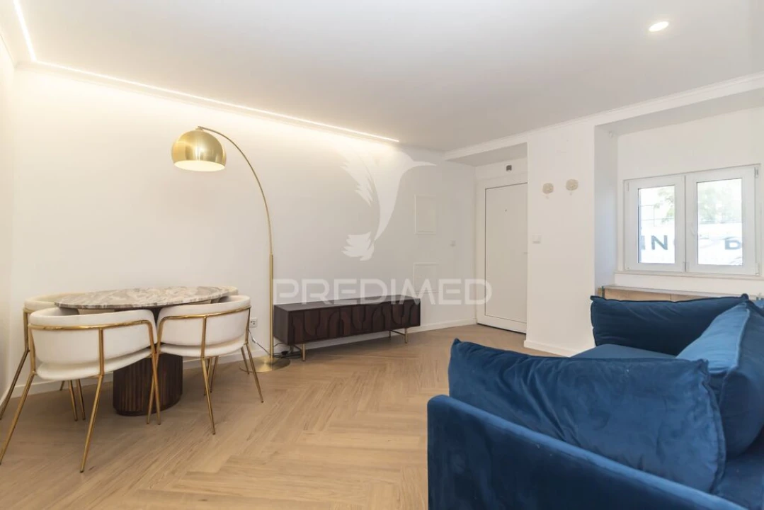 Apartamento T1 para Venda em Barreiro e Lavradio Foto 5