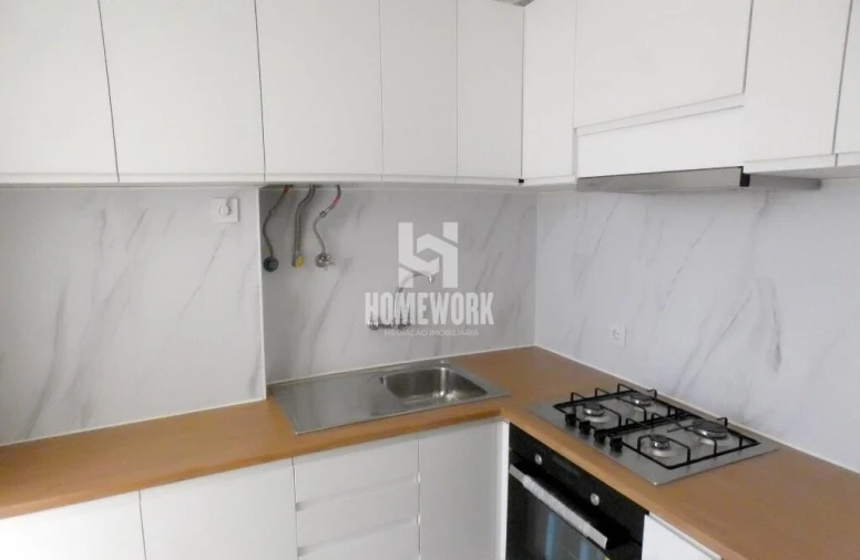 Apartamento T2 para Venda em São Vicente Foto 3