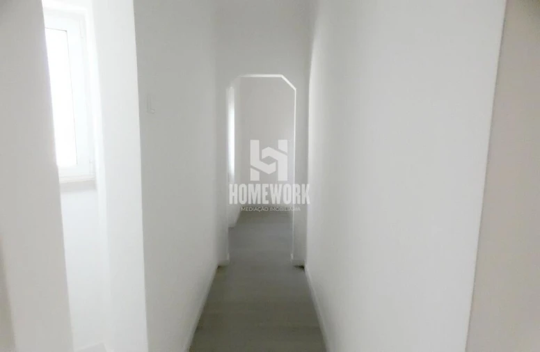 Apartamento T2 para Venda em São Vicente Foto 11