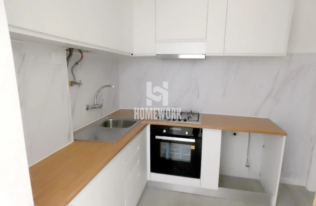 Apartamento T2 para Venda em São Vicente Foto 1