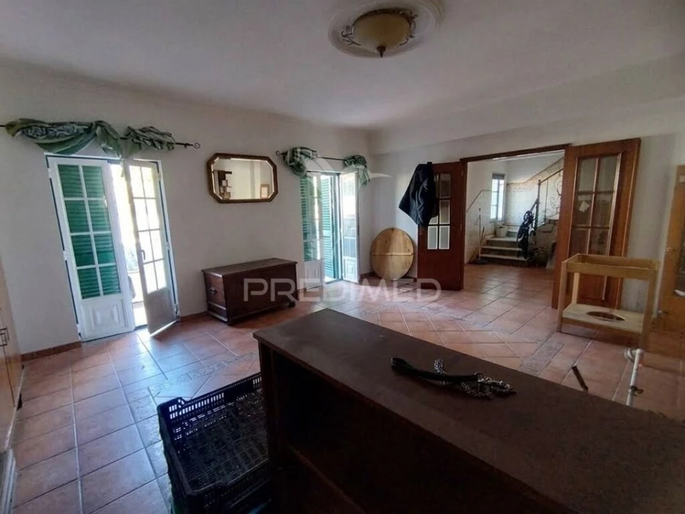 Moradia T4 para Venda em Espírito Santo, Nossa Senhora da Graça e São Simão Foto 4