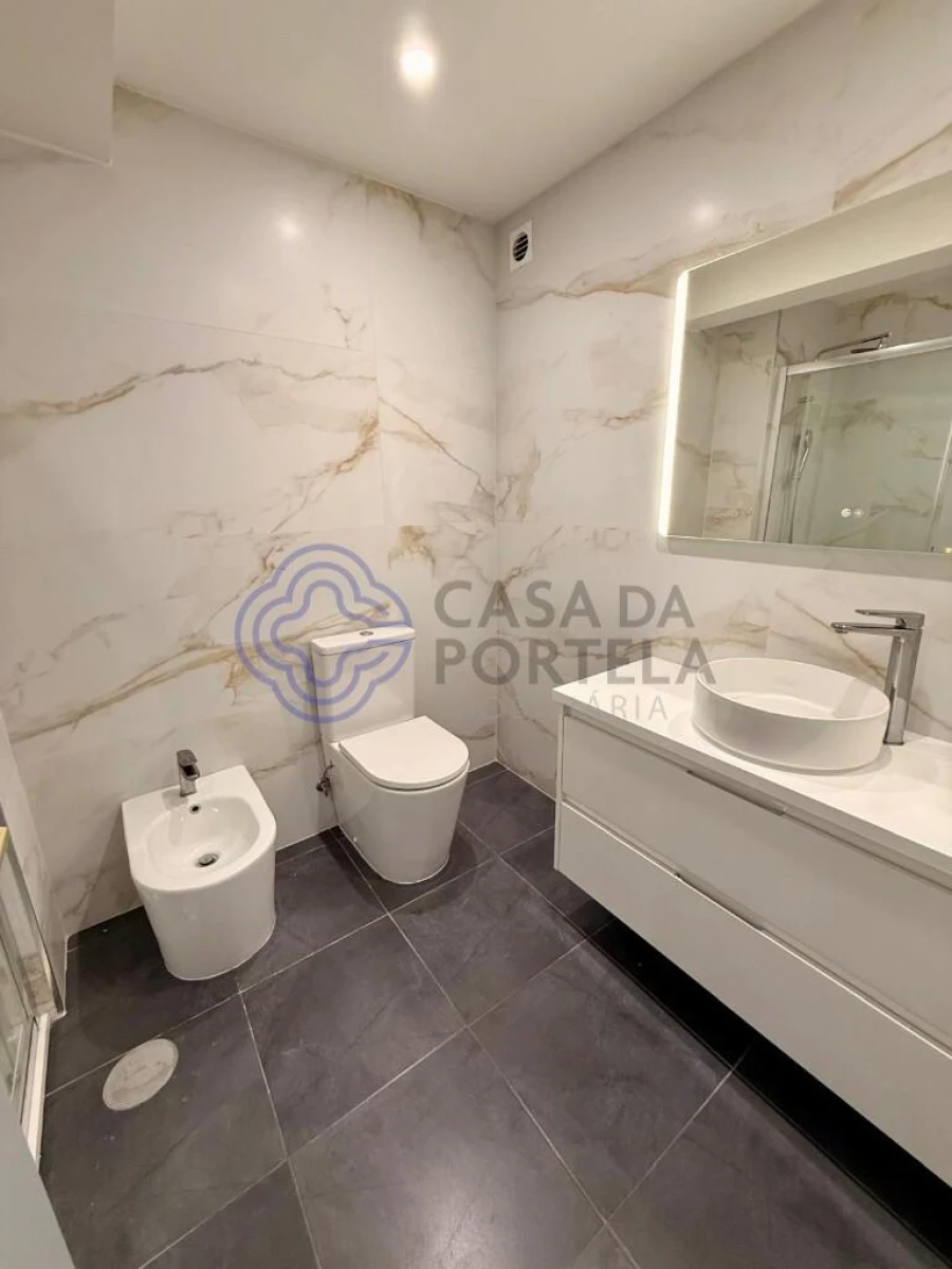 Apartamento T2 para Venda em São Mamede de Infesta e Senhora da Hora Foto 11