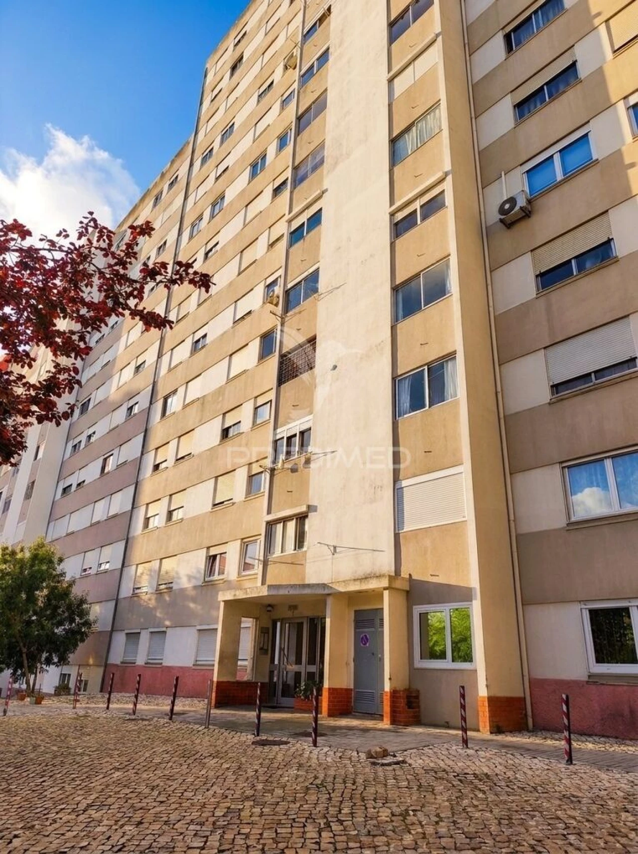 Apartamento T3 para Venda em Santo António dos Cavaleiros e Frielas Foto 14