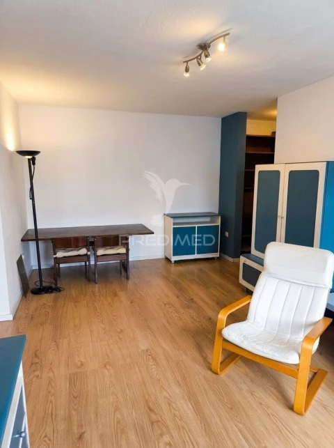 Apartamento T3 para Venda em Santo António dos Cavaleiros e Frielas