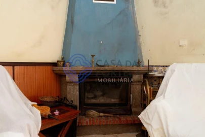 Quinta T3 para Venda em Casais e Alviobeira