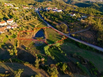 Quinta T3 para Venda em Casais e Alviobeira