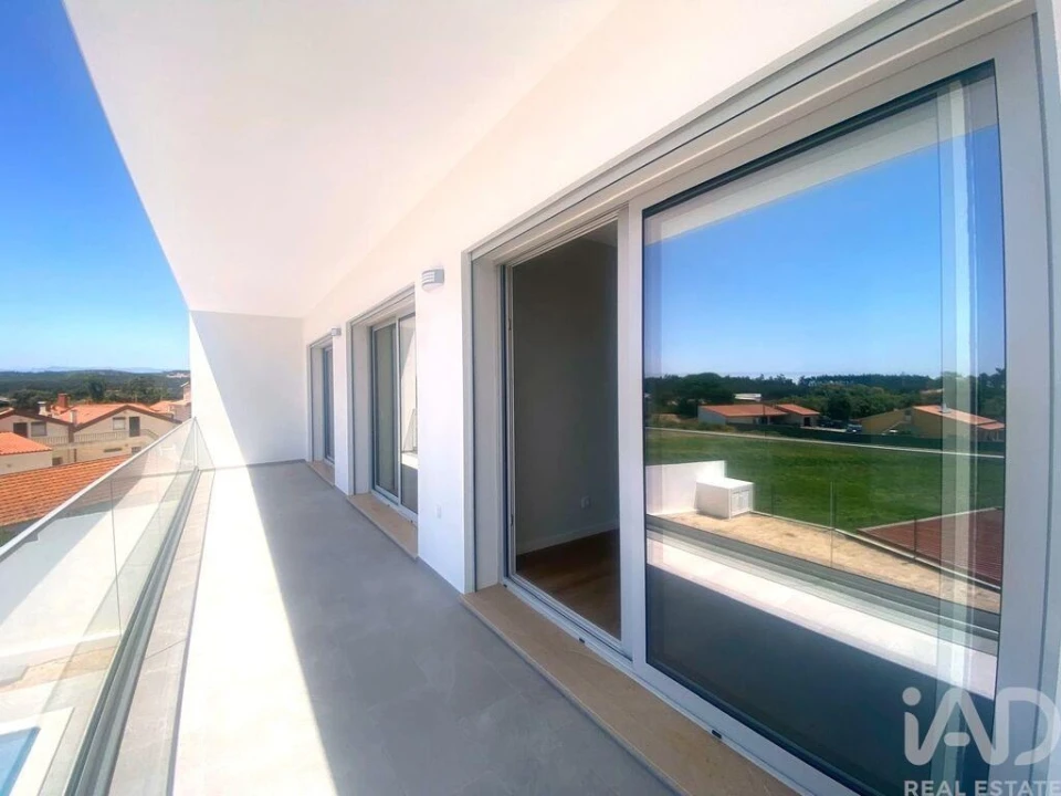 Moradia T4 para Venda em São Martinho do Porto Foto 23