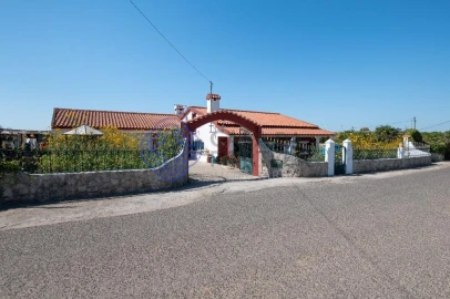 Moradia T2 para Venda em Carvalhal