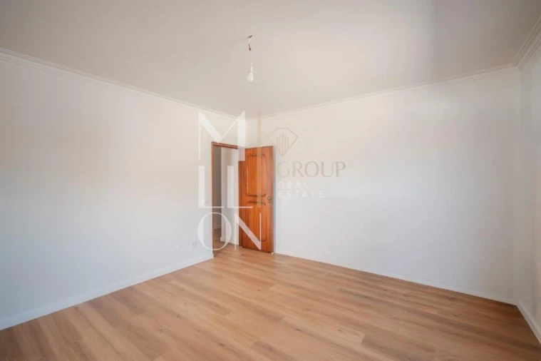 Apartamento T3 para Venda em Cascais e Estoril Foto 16