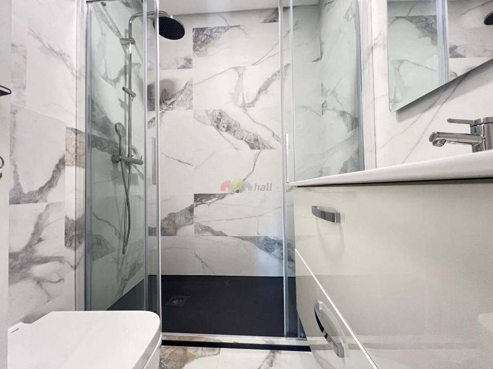 Apartamento T2 para Venda em Corroios Foto 16