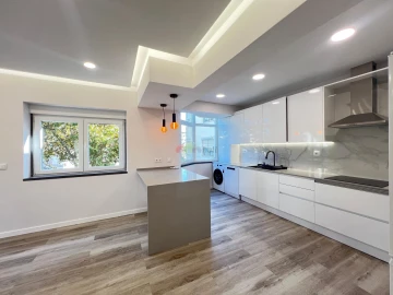 Apartamento T2 para Venda em Corroios